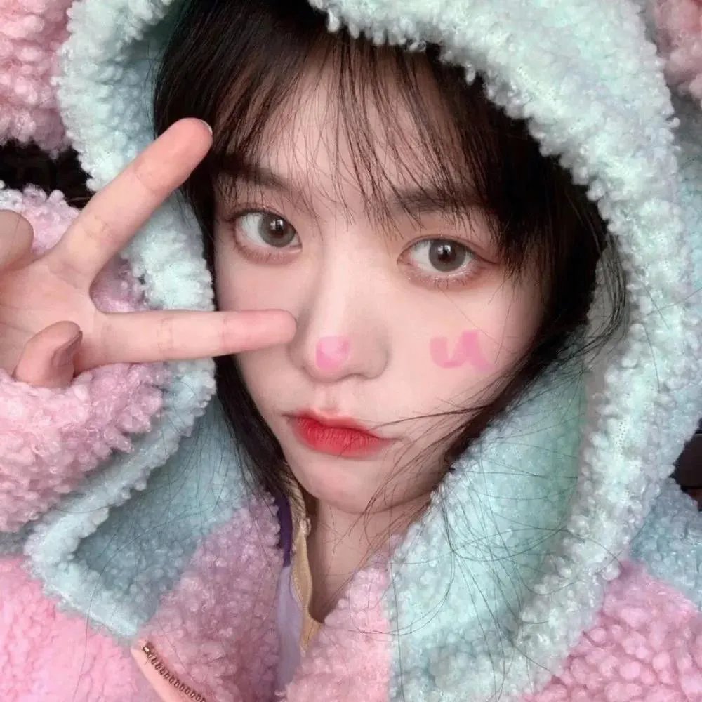 长颈鹿女孩